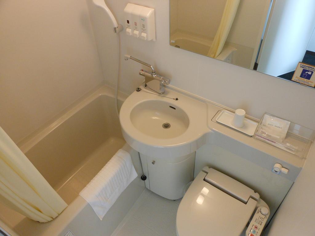 Paradis Inn Сагамихара Екстериор снимка